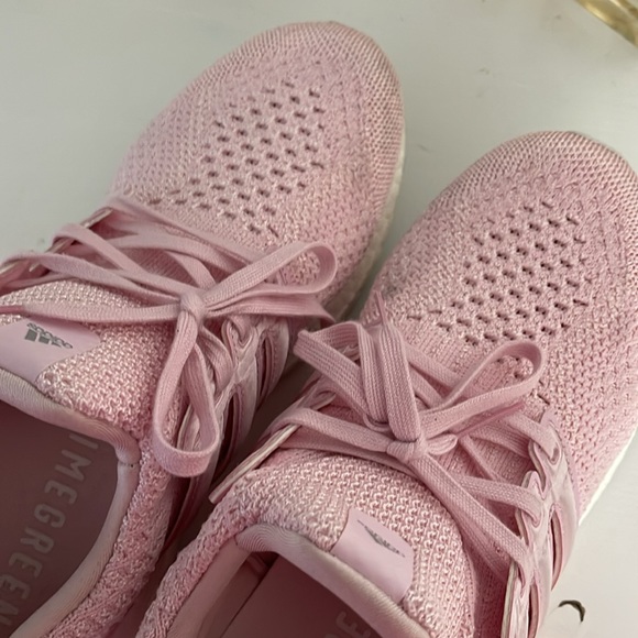 Light Pink Adidas Ultra Boost - Picture 9 of 10